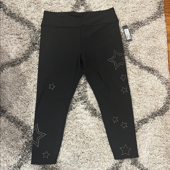 Soul Cycle Black silver Star-Studded Capri Leggings XXL NEW NWT $98 Retail - Picture 1 of 10